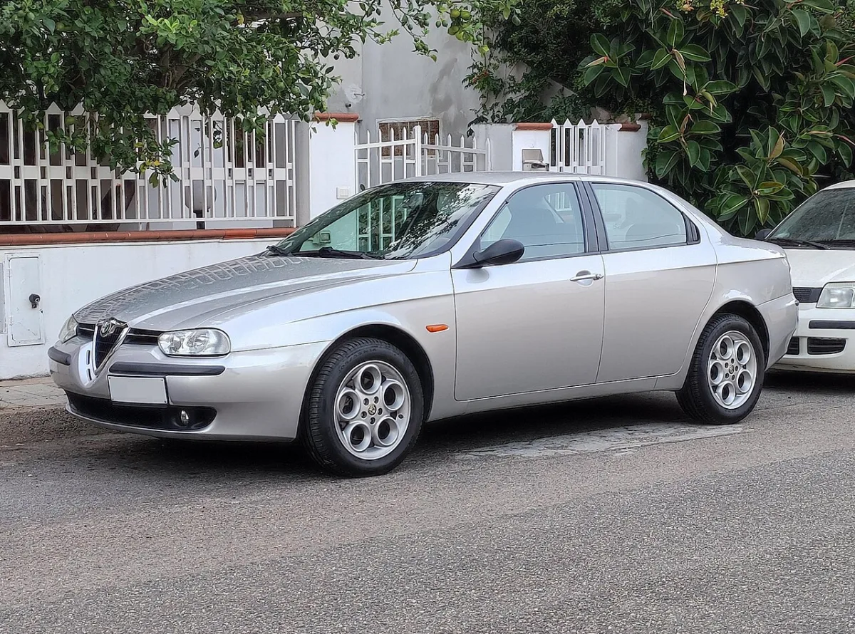 Alfa Romeo 156 932