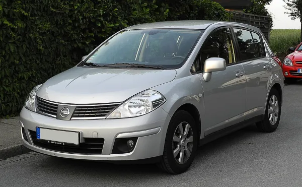 Nissan Tiida