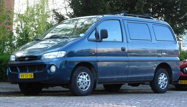 Hyundai H-1 1. Generation