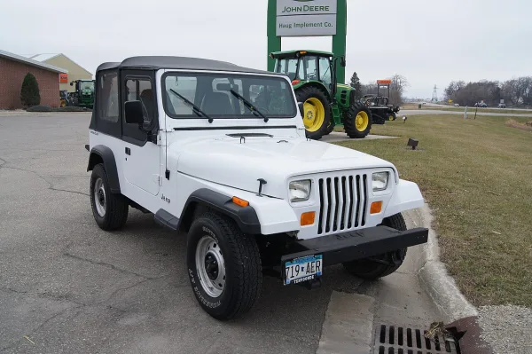 Jeep Wrangler YJ