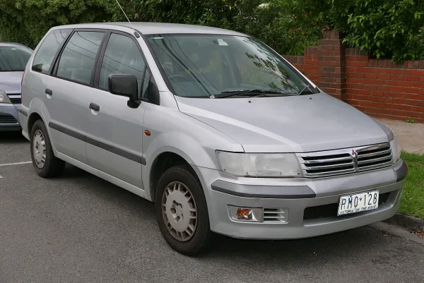 Mitsubishi Space Wagon