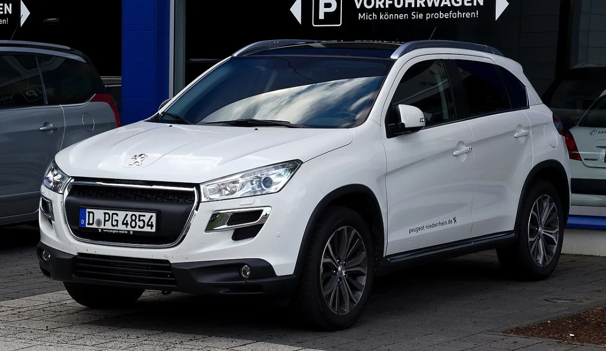 Peugeot 4008 1. Generation
