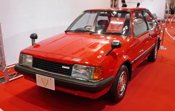 Mazda 323 BD