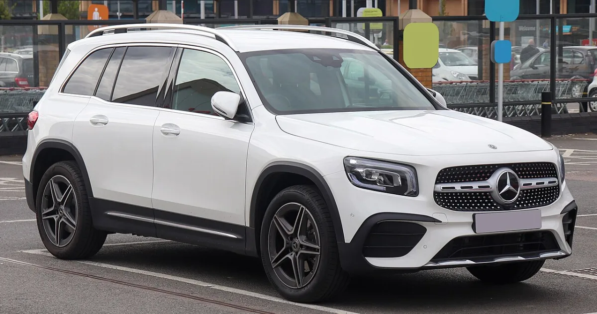 Mercedes-Benz GLB 247