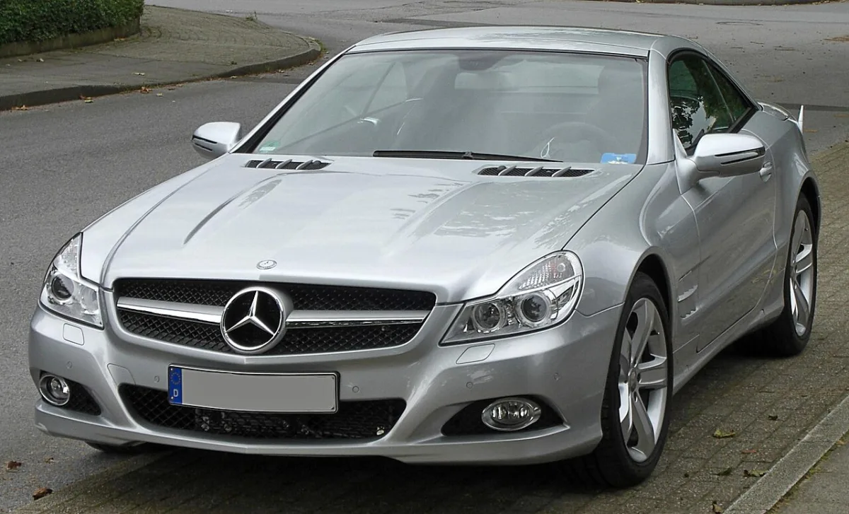 Mercedes-Benz SL-Klasse 230