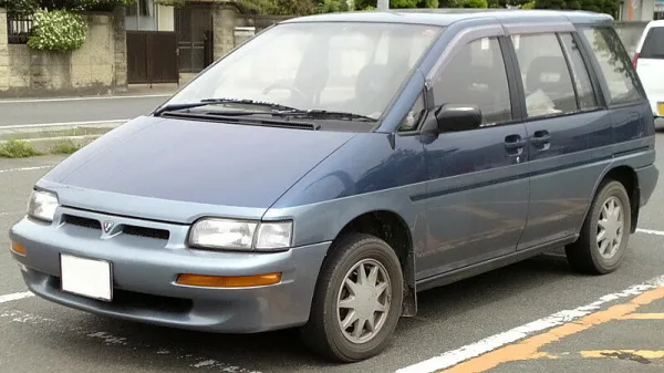 Nissan Prairie