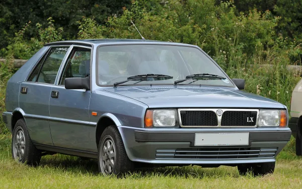 Lancia Delta 831