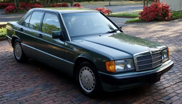Mercedes-Benz 190