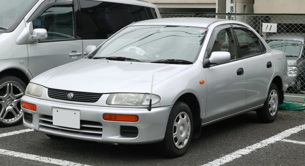 Mazda 323 BA