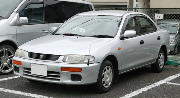 Mazda 323 BA