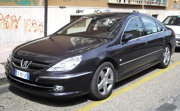 Peugeot 607
