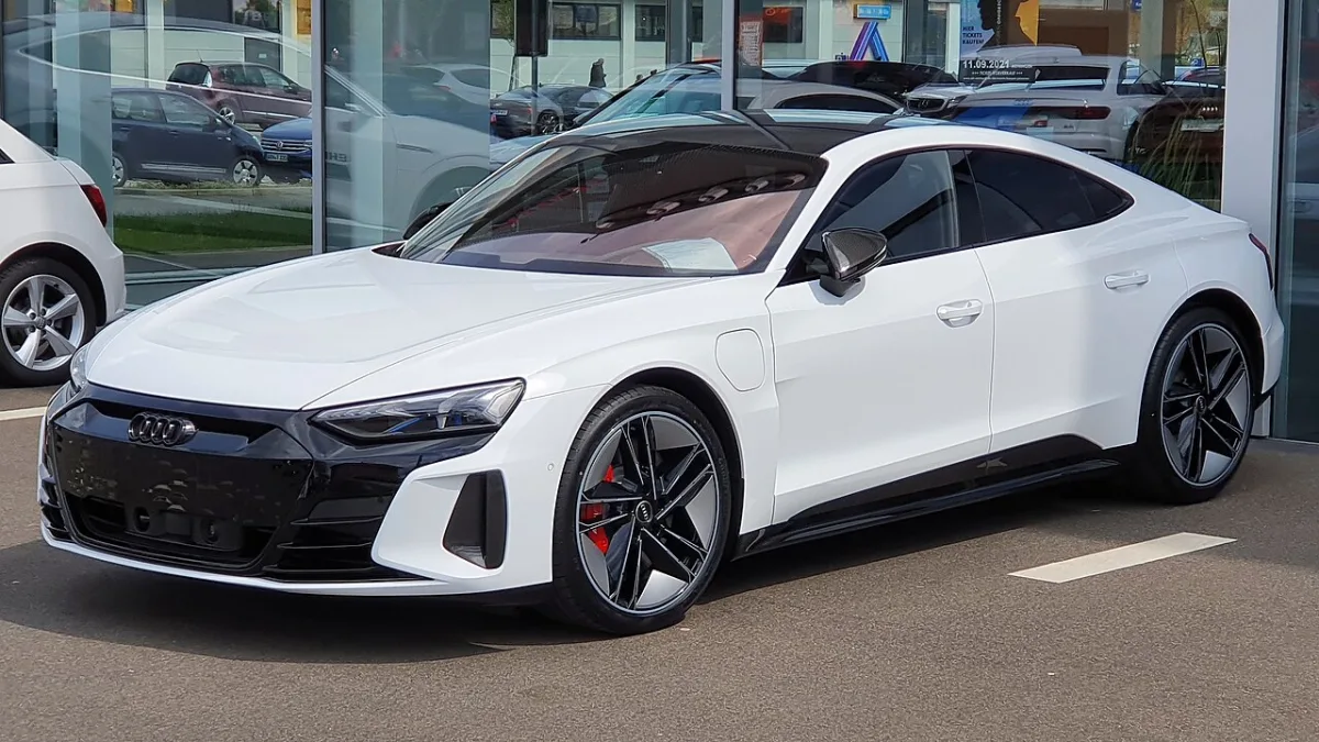 Audi e-tron GT FW