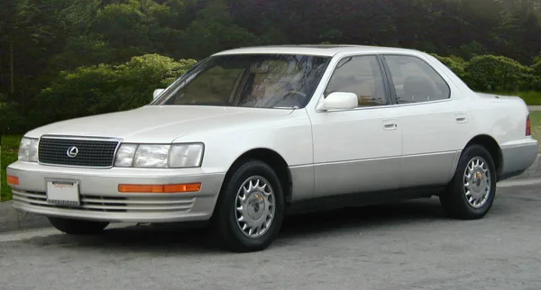 Lexus LS USF10