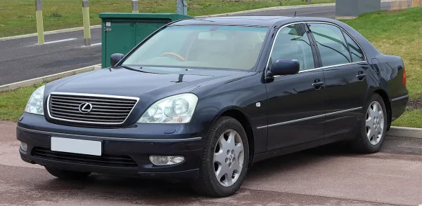 Lexus LS USF30