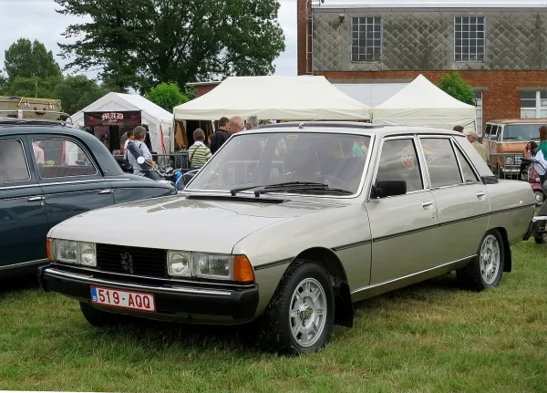 Peugeot 604