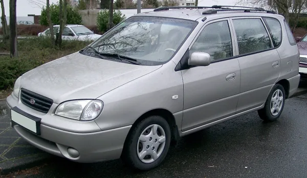 Kia Carens FC