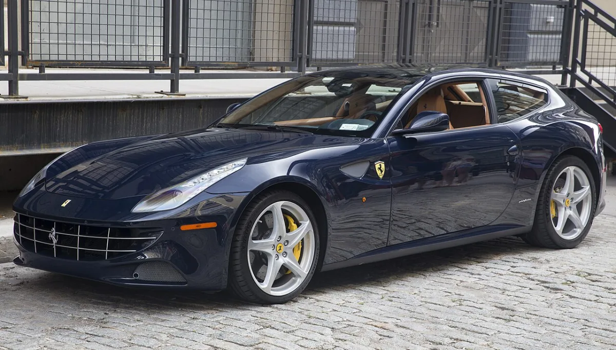 Ferrari FF 1. Generation