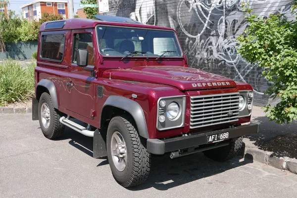 Land Rover Defender I