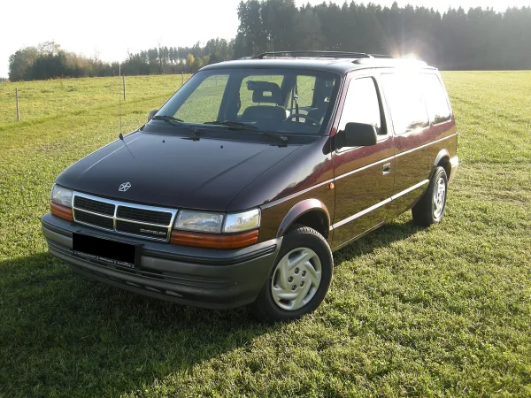 Chrysler Voyager 2. Generation
