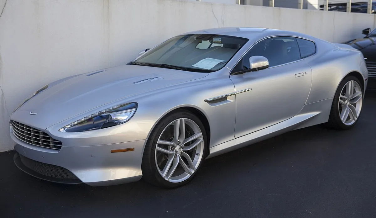 Aston Martin DB9 GT 1. Generation