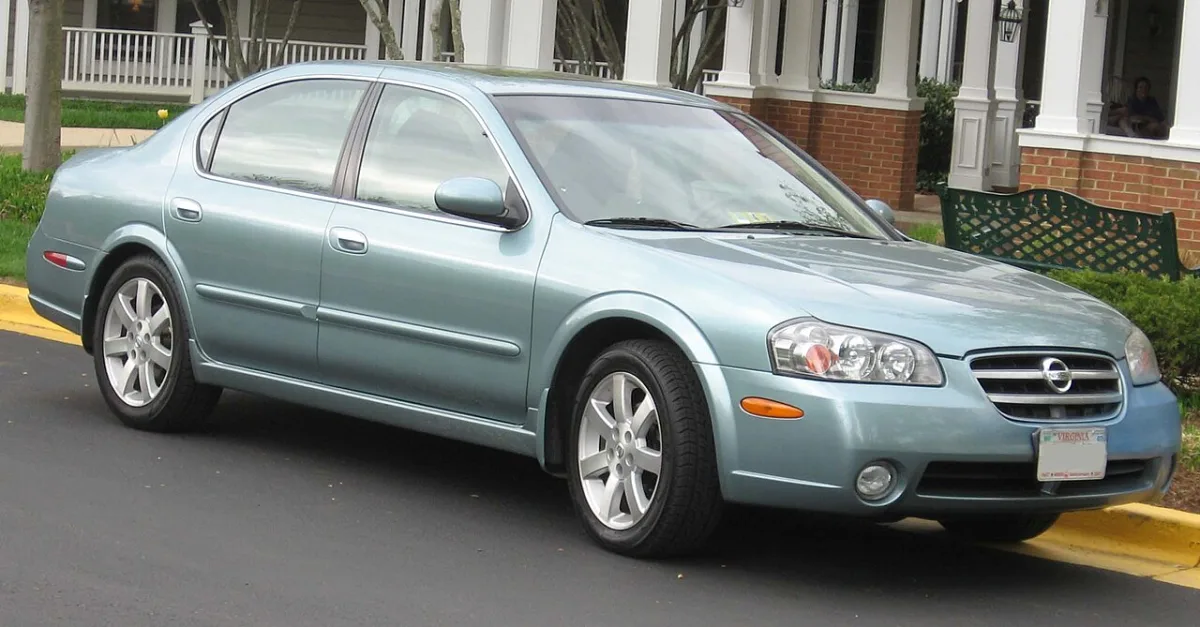 Nissan Maxima A33