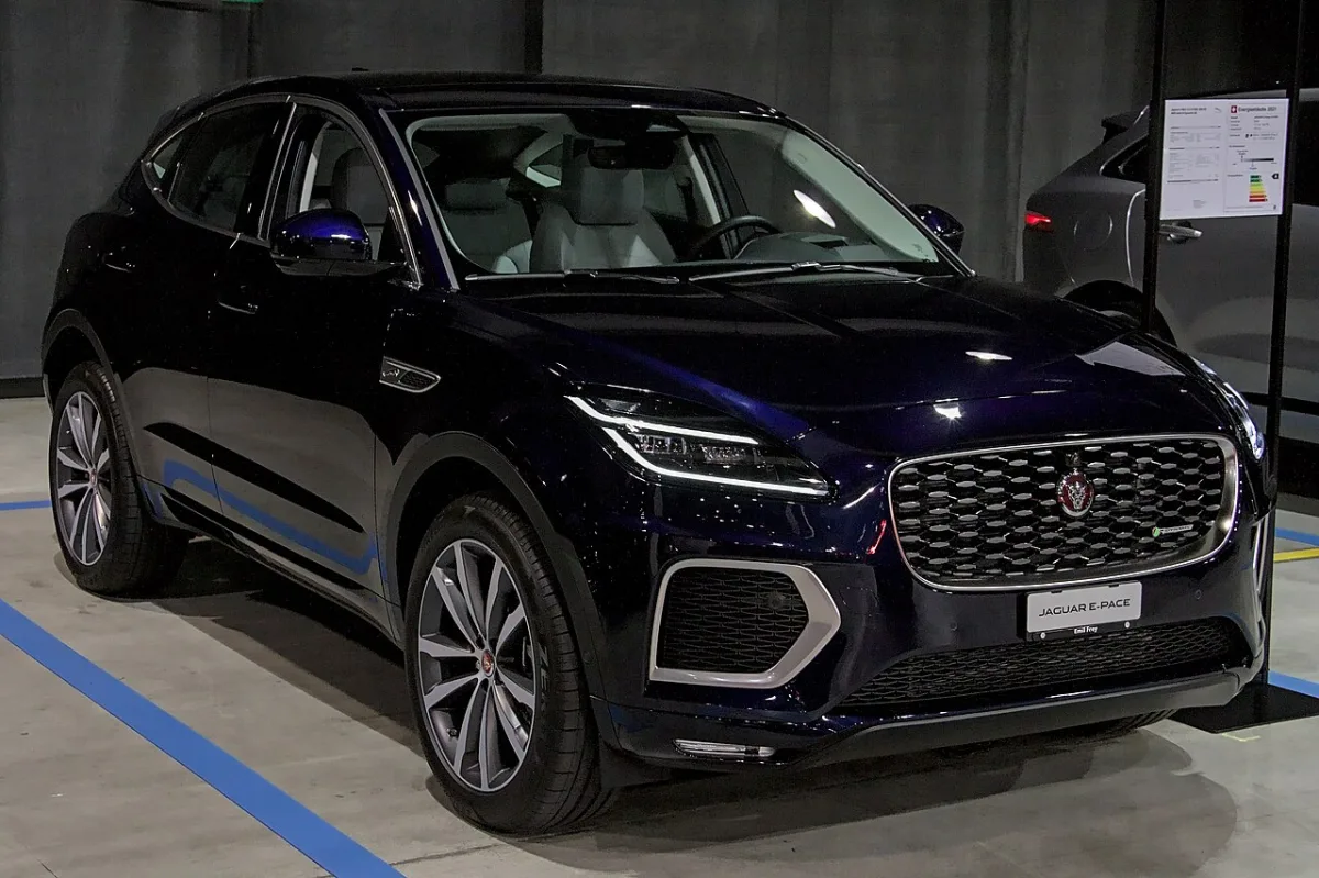 Jaguar E-Pace X540