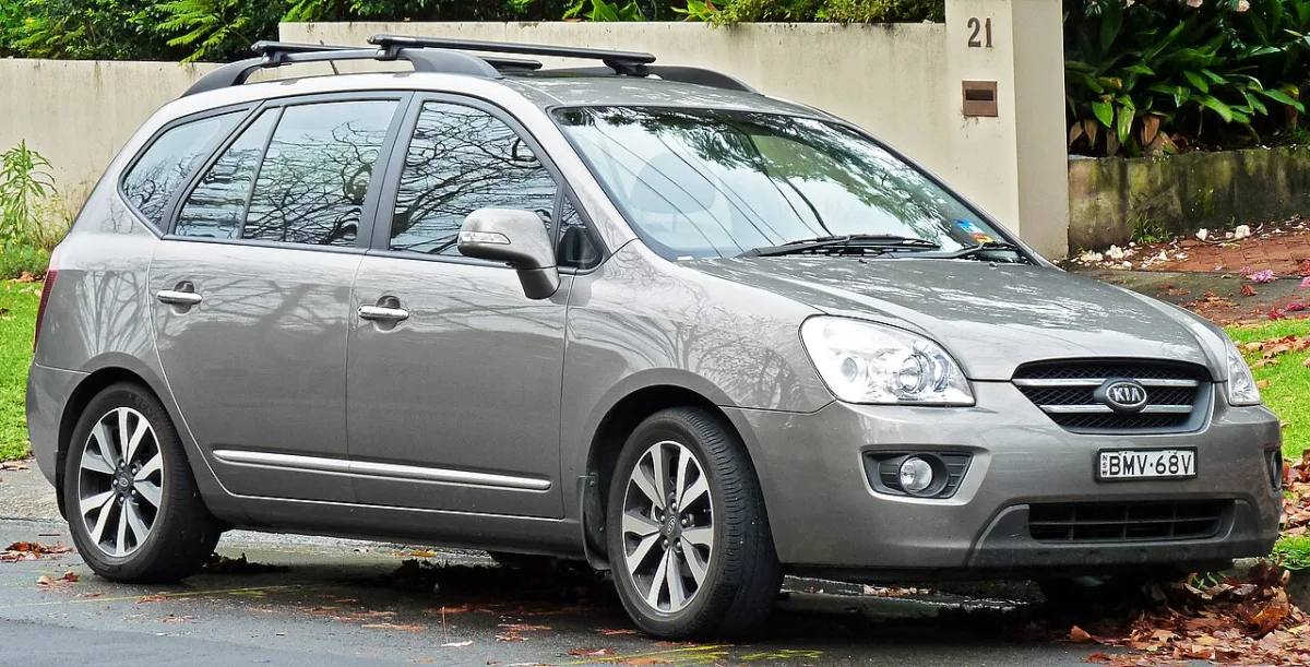 Kia Carens FJ