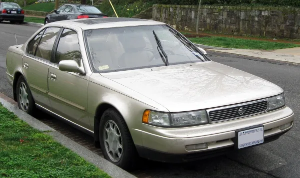 Nissan Maxima J30