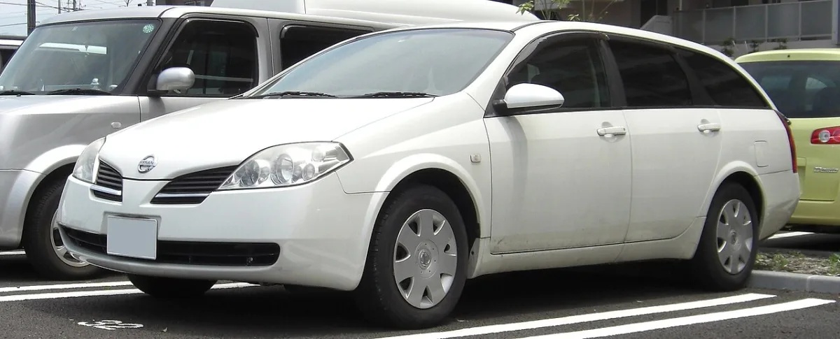Nissan Primera P12