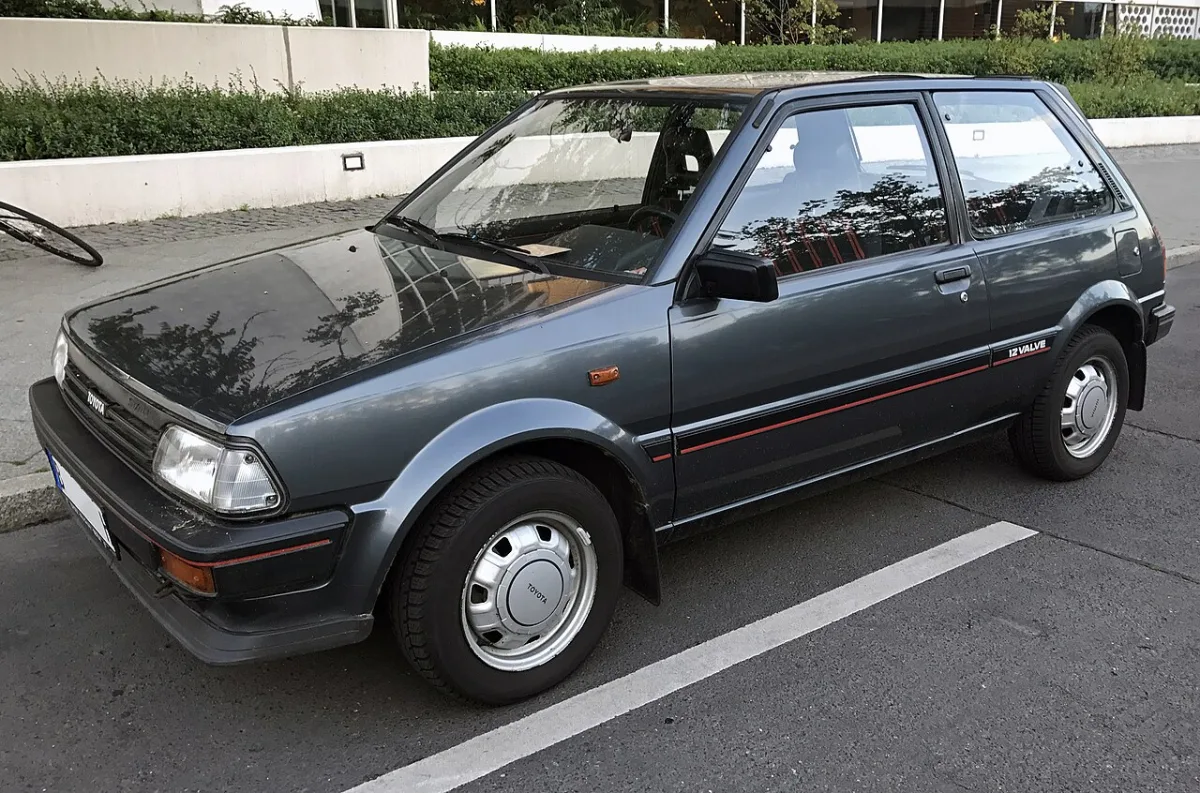 Toyota Starlet P7