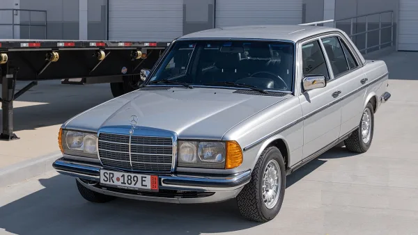 Mercedes-Benz 123