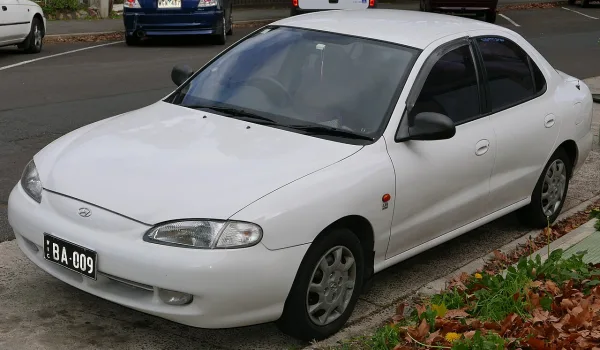 Hyundai Lantra