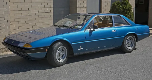 Ferrari 400 GT