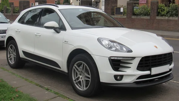 Porsche Macan 95B