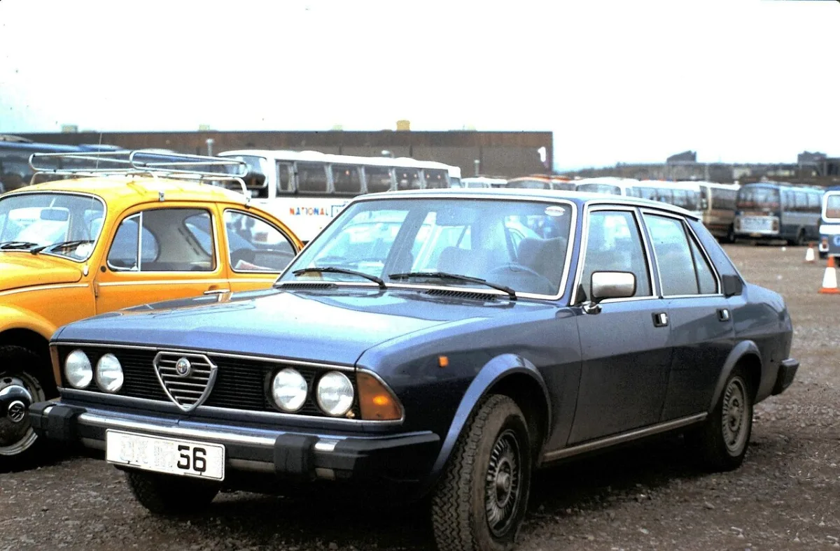 Alfa Romeo 6 119