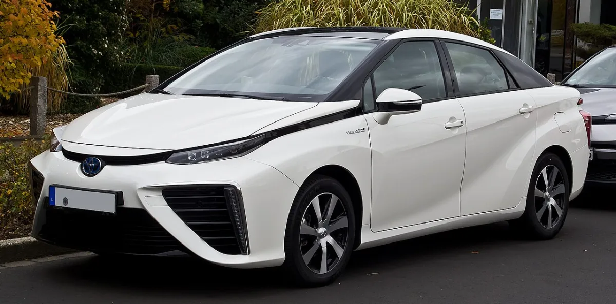 Toyota Mirai AD1