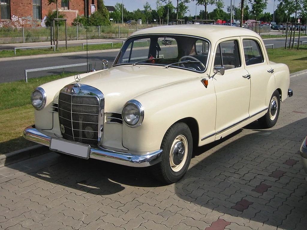 Mercedes-Benz 120/121 1. Generation