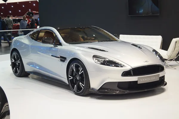 Aston Martin Vanquish 1. Generation