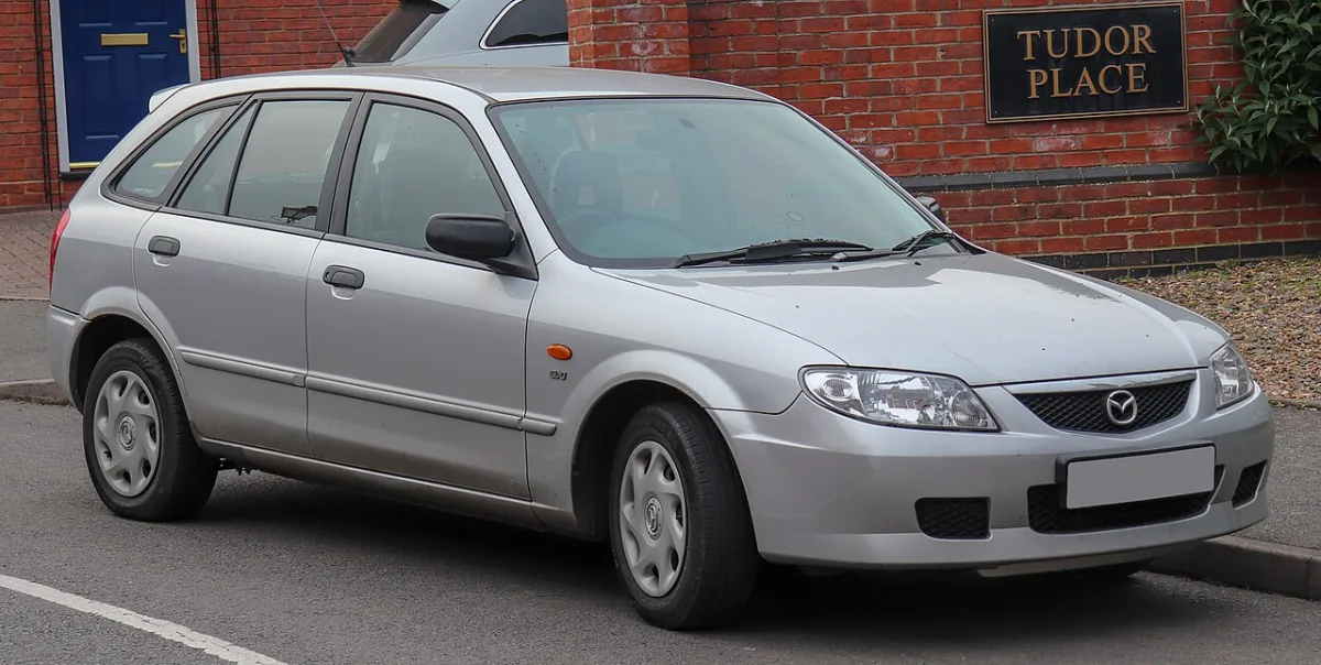 Mazda 323 BJ