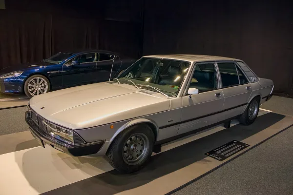 Maserati Quattroporte II