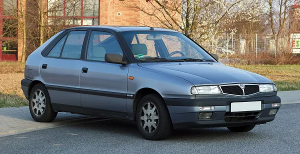 Lancia Delta 836