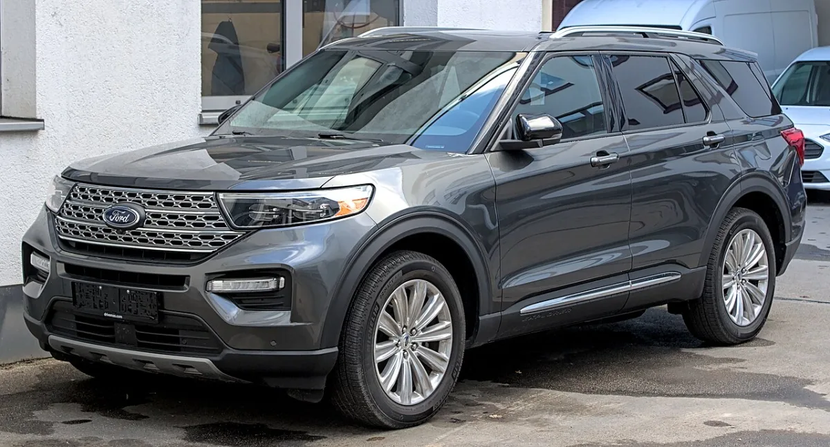 Ford Explorer VI