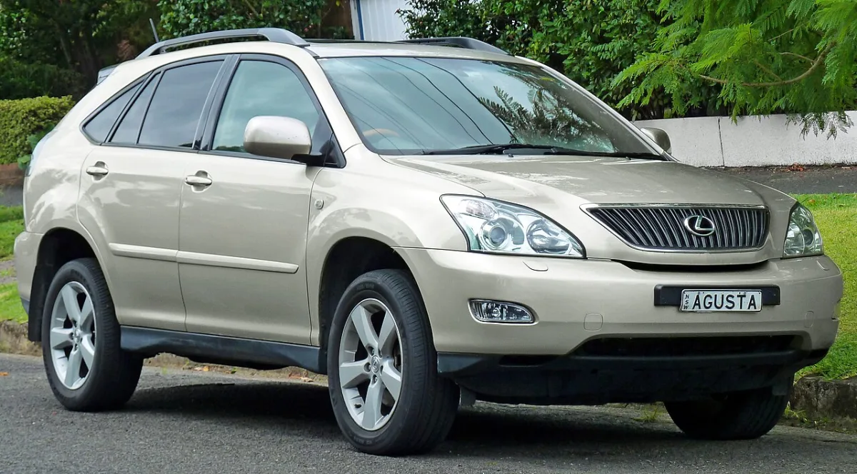 Lexus RX XU3