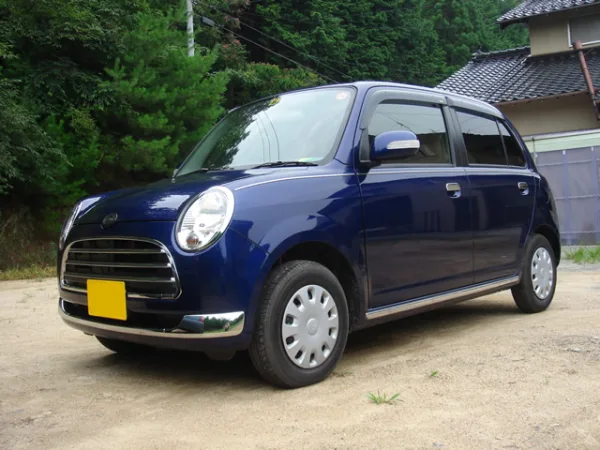 Daihatsu Trevis