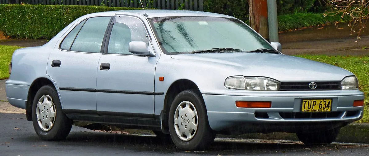 Toyota Camry XV10