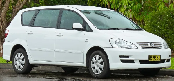 Toyota Avensis Verso