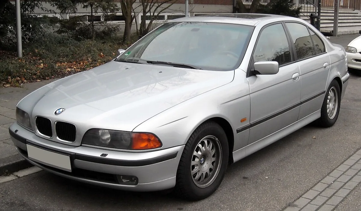 BMW 5 serija E39