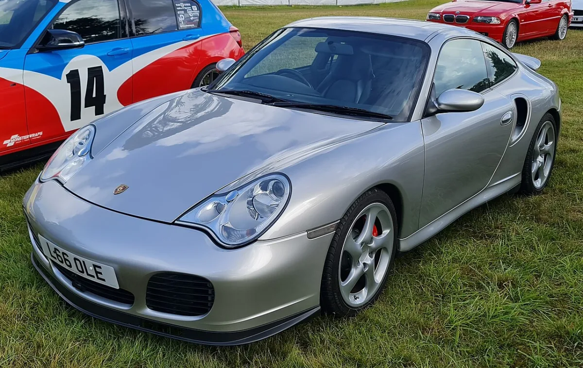 Porsche 911 996