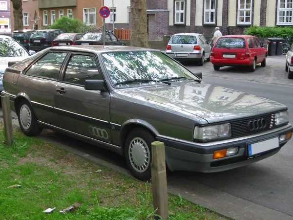 Audi Coupé B2