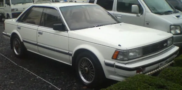 Nissan Bluebird U11/WU11